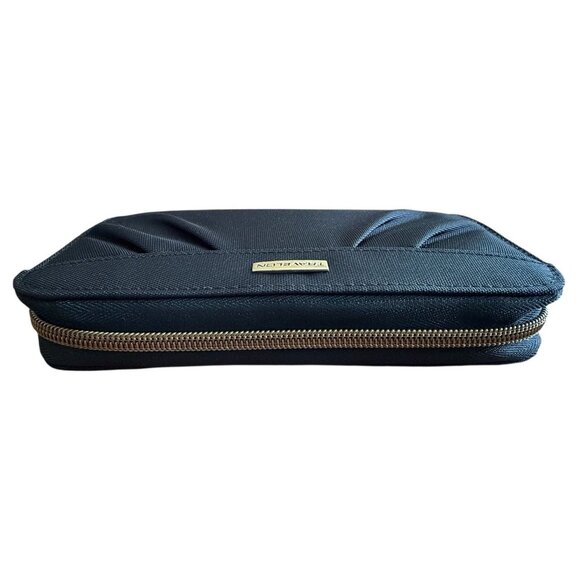 NEW IN BOX Travelon Black Safe ID RFID Blocking Zippered Wallet Wristlet - Picture 4 of 10
